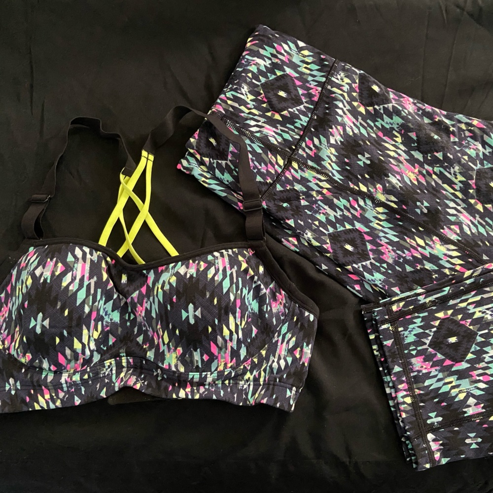 VICTORIA’S SECRET VSX Sport Bra 34C and Leggings M
